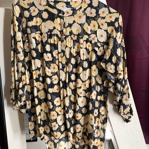 Floral print blouse